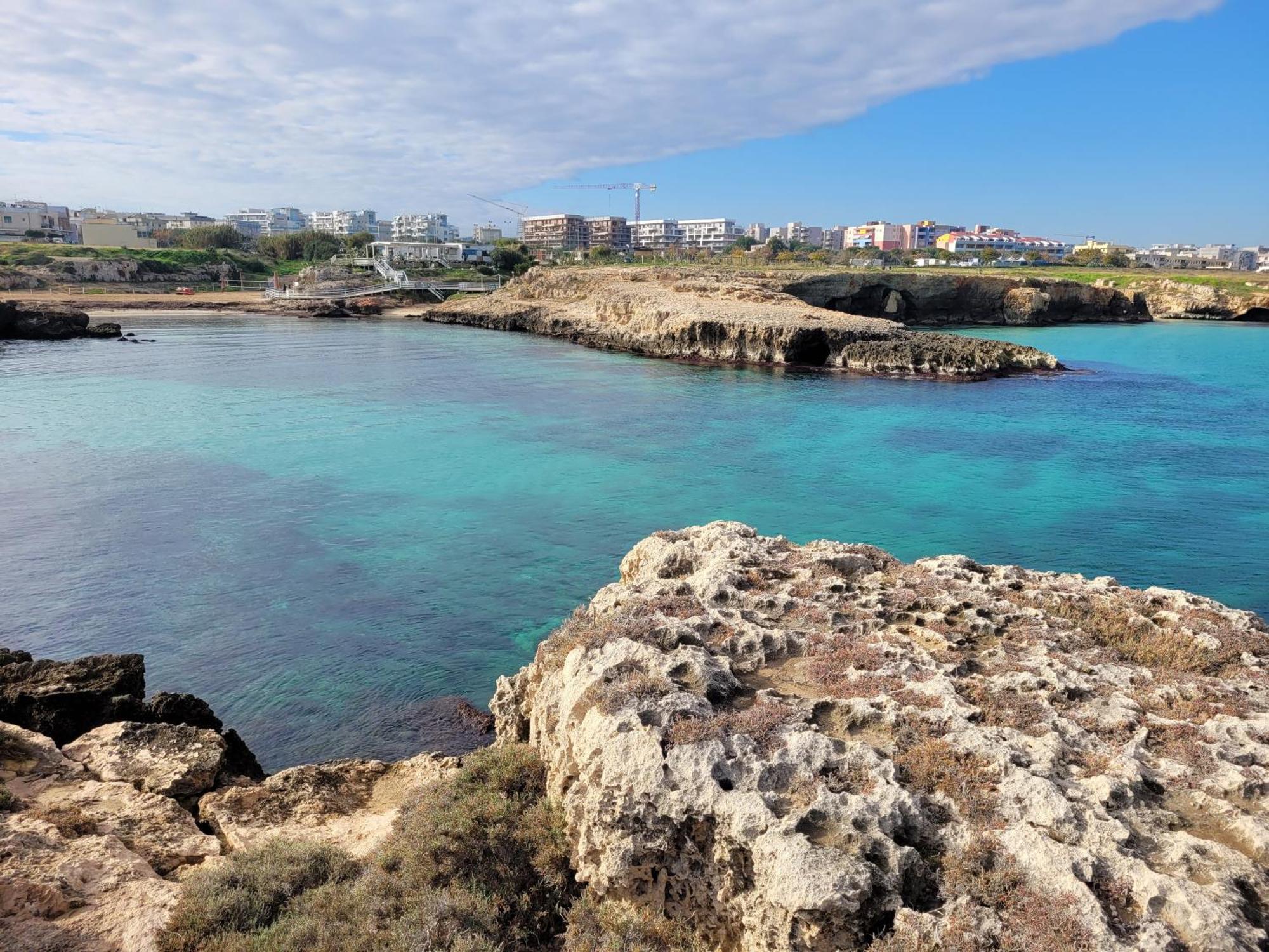 Cala Paradiso مونوبولي المظهر الخارجي الصورة