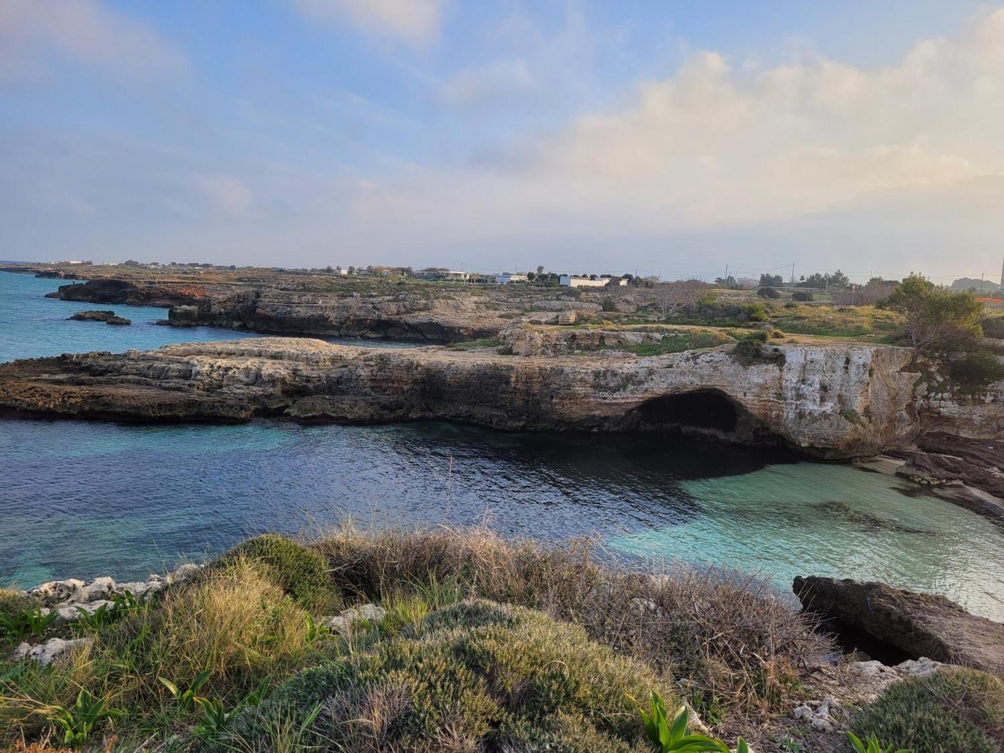 Cala Paradiso مونوبولي المظهر الخارجي الصورة